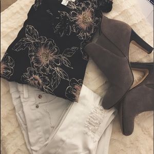 Amuse Society Black Floral Shirt